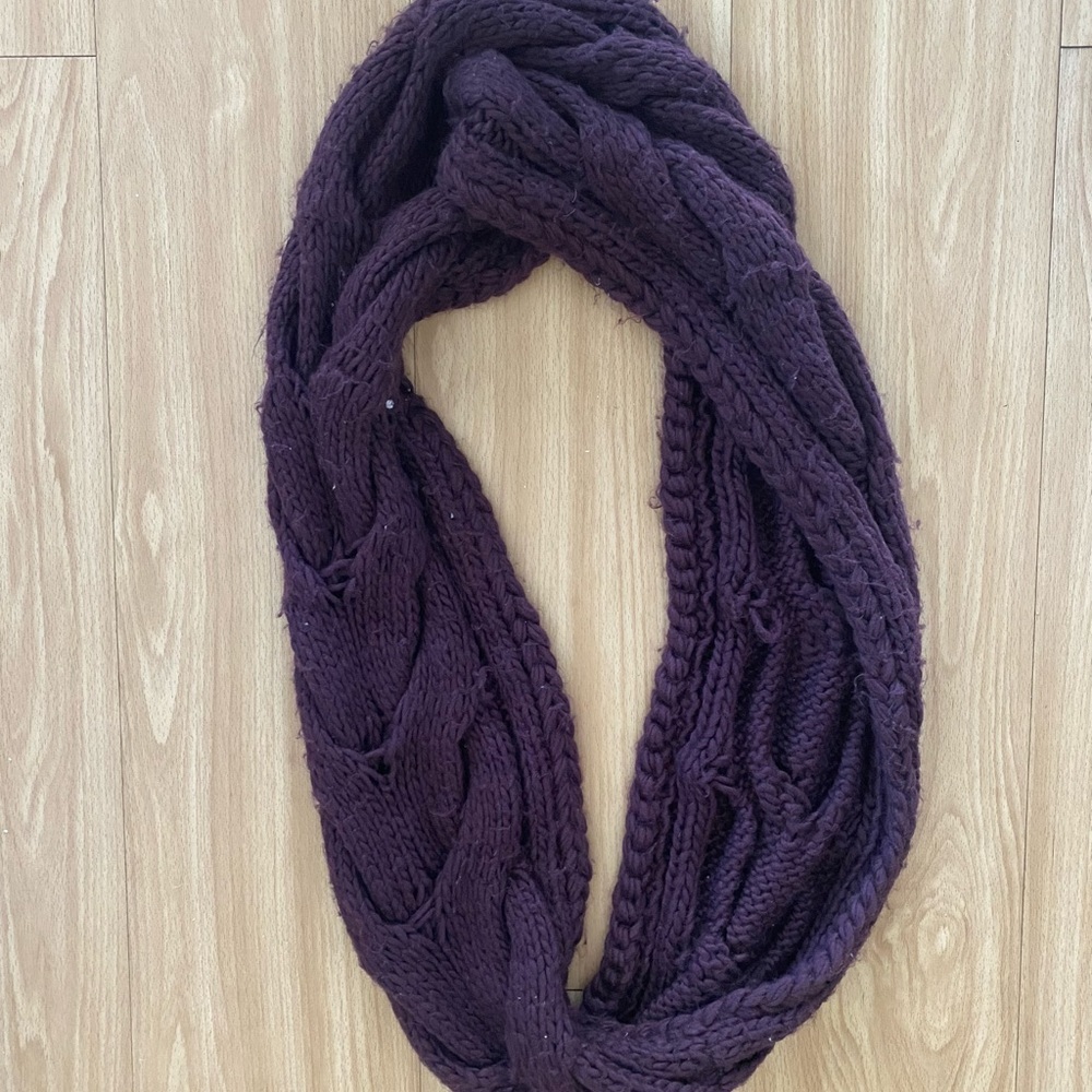 Purple Infinity Scarf - Picture 1 of 3